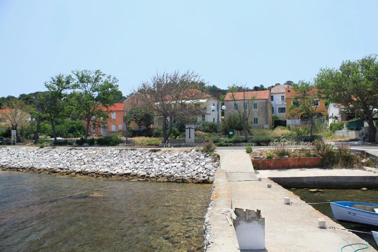 Apartments By The Sea Veli Rat, Dugi Otok - 437