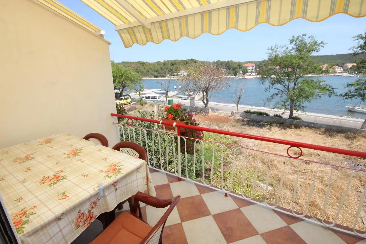 Apartments By The Sea Veli Rat, Dugi Otok - 437